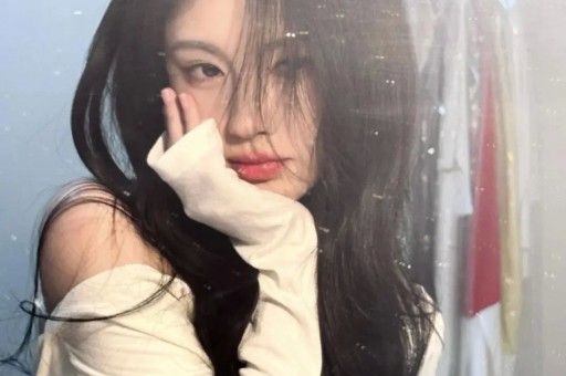 知名网红表妹李 KK破产！未婚生女后掉粉上百万转行去卖小吃
