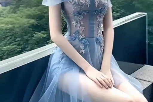 张子枫唯一恋情被扒：倒贴资源、忍劈腿、分手暴瘦为爱自残